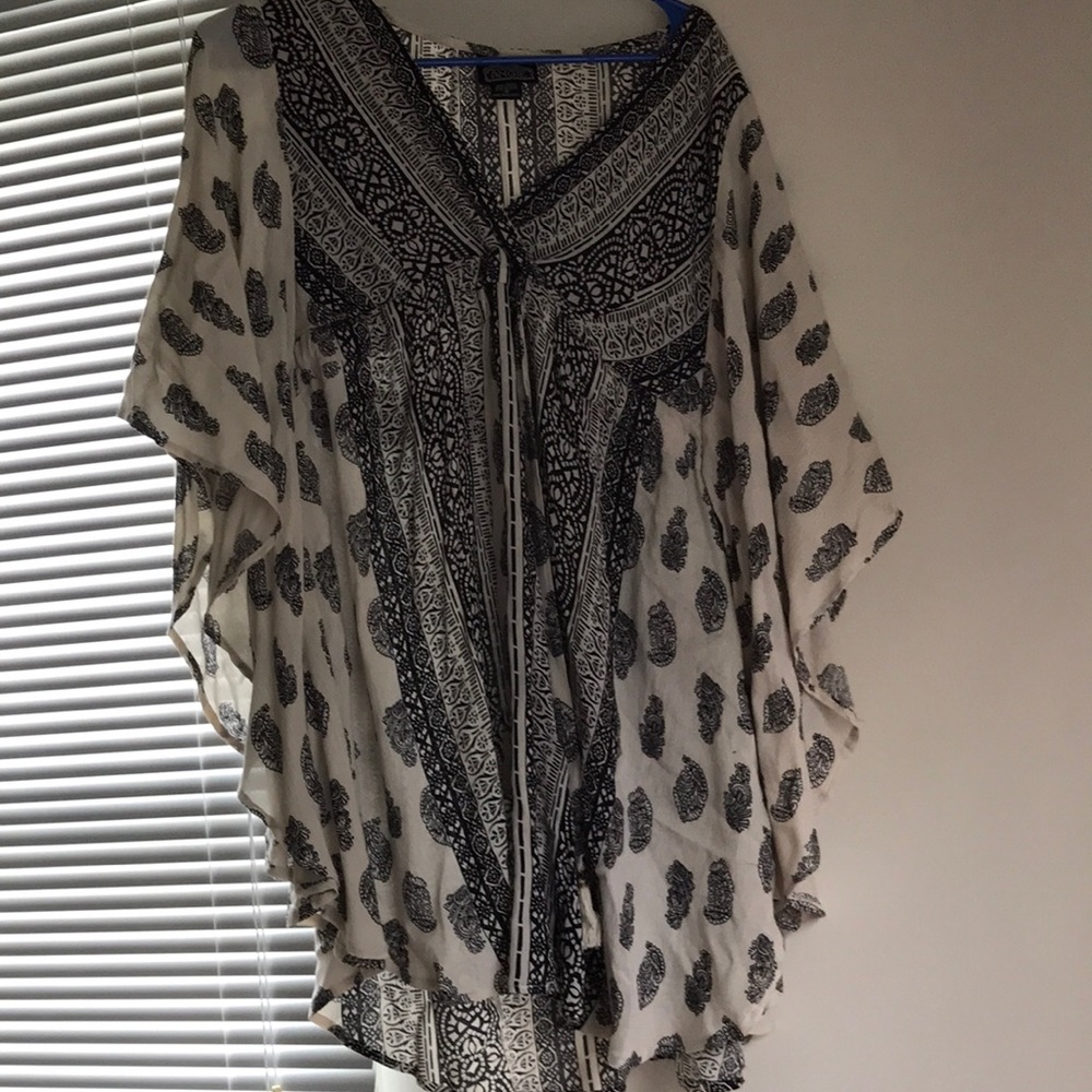 Bohemian style dress with super cute pattern!!